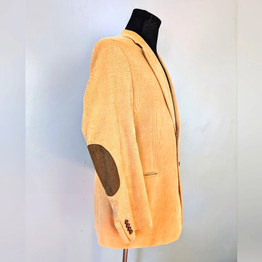 Lauren Ralph Lauren cotton corduroy, 2 button sport coat elbow protectors. 40 R
